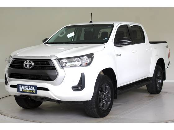TOYOTA HILUX 2.8 D-4D TURBO DIESEL CD SR 4X4 AUTOMÁTICO